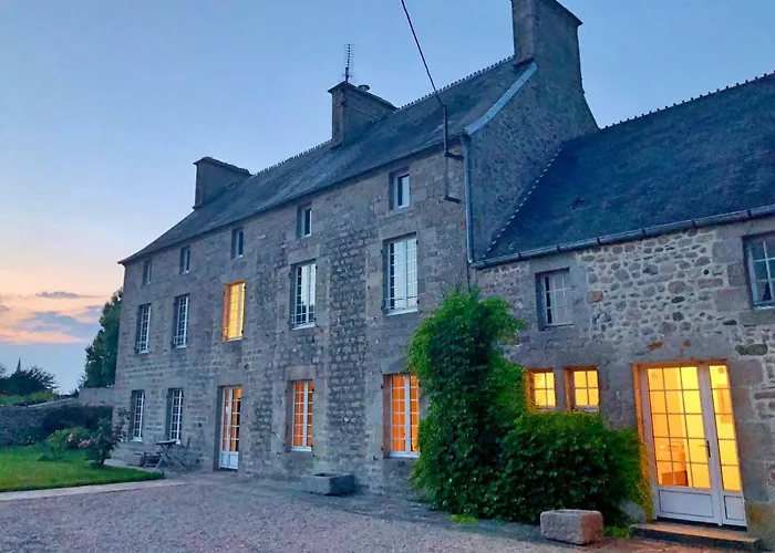 La Maison Gervaiserie & Bed & Breakfast Réville