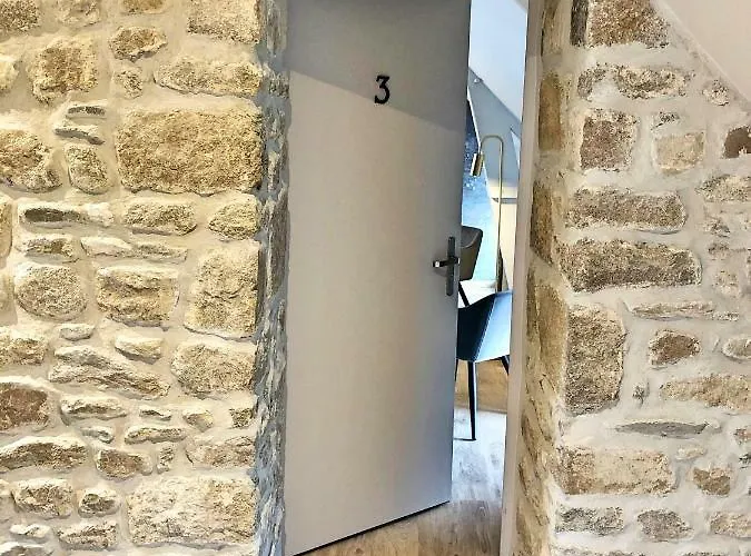 Bed & Breakfast La Maison Gervaiserie & 4*